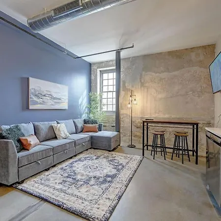 Elegant 2Bd Near Historic Pabst Brewery - Fiserv